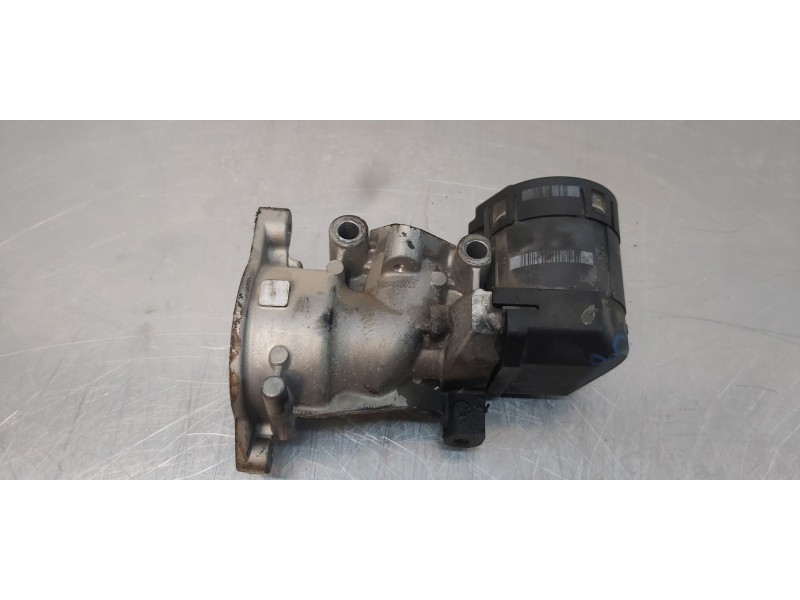 Recambio de valvula egr para peugeot 407 st confort referencia OEM IAM 9681825280  