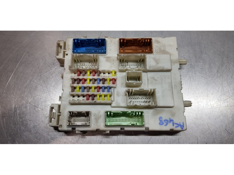 Recambio de caja reles / fusibles para ford c-max titanium referencia OEM IAM BV6N14A073FT  