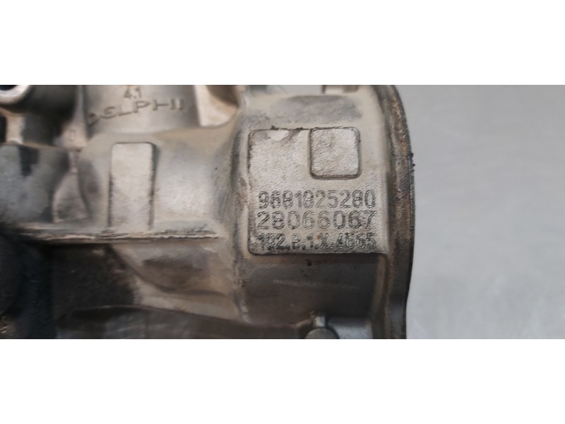 Recambio de valvula egr para peugeot 407 st confort referencia OEM IAM 9681825280  
