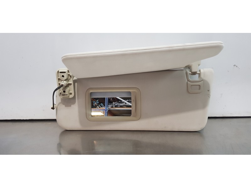 Recambio de parasol izquierdo para land rover range rover vogue referencia OEM IAM LR040212  