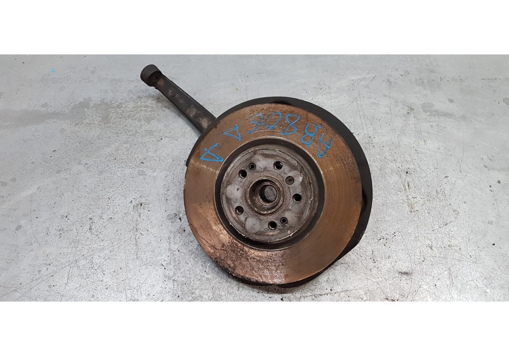 Recambio de mangueta delantera derecha para mercedes clase r (w251) r 350 cdi l 4-matic (251.122) referencia OEM IAM A2513300820