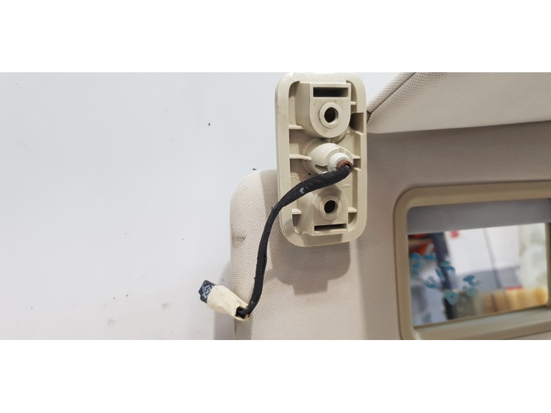 Recambio de parasol izquierdo para land rover range rover vogue referencia OEM IAM LR040212  