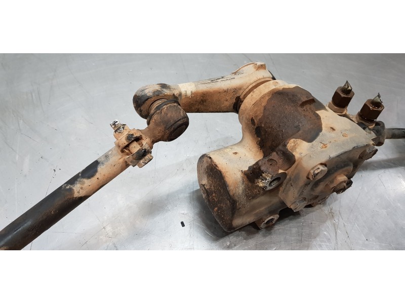 Recambio de caja direccion para nissan trade 100 caja cerrada, techo elevado referencia OEM IAM    Recambio de caja direccion para nissan trade 100 caja cerrada, techo elevado referencia OEM IAM