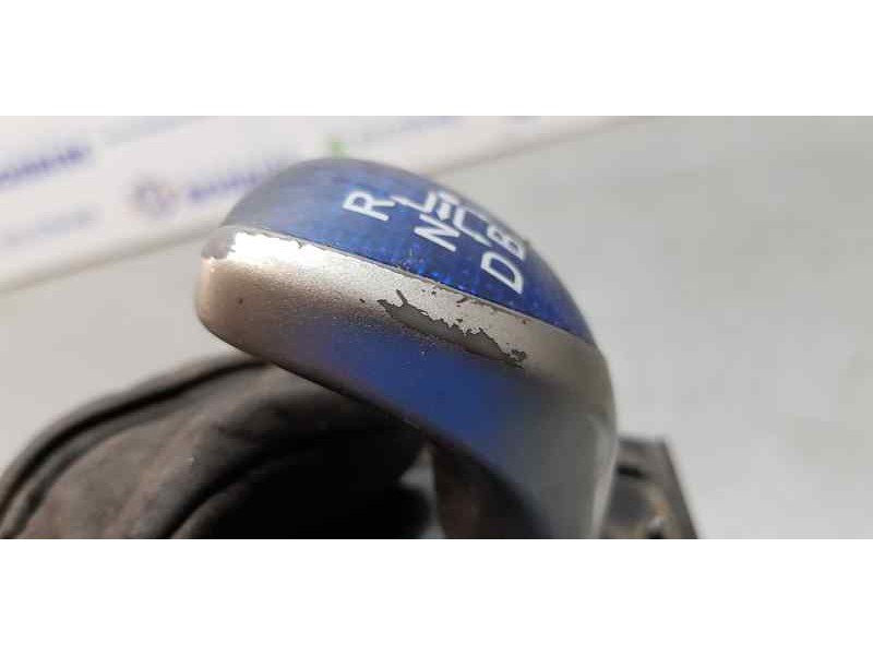 Recambio de palanca cambio para toyota auris touring sports (e18) hybrid advance referencia OEM IAM 75C583LHD  