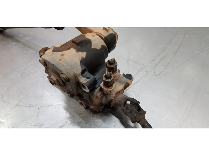 Recambio de caja direccion para nissan trade 100 caja cerrada, techo elevado referencia OEM IAM   