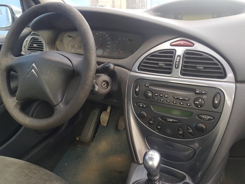 citroen c5 berlina del año 2003