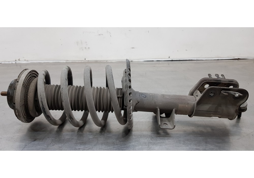 Recambio de amortiguador delantero izquierdo para volkswagen t5 bus (7e) caravelle comfortline lang 4motion referencia OEM IAM 7