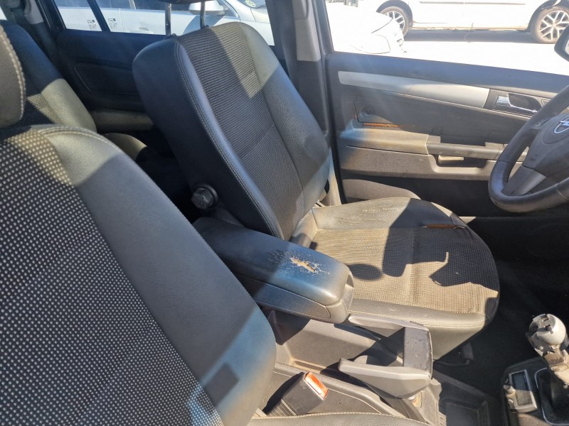 opel zafira b del año 2007