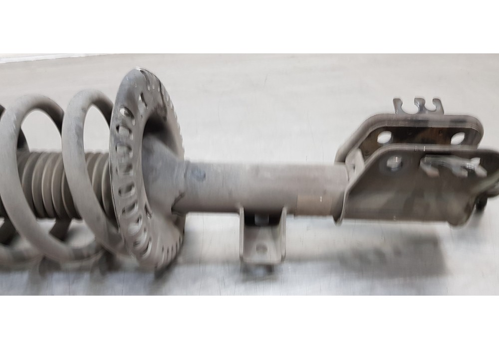Recambio de amortiguador delantero izquierdo para volkswagen t5 bus (7e) caravelle comfortline lang 4motion referencia OEM IAM 7