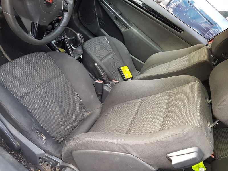 opel astra gtc del año 2006