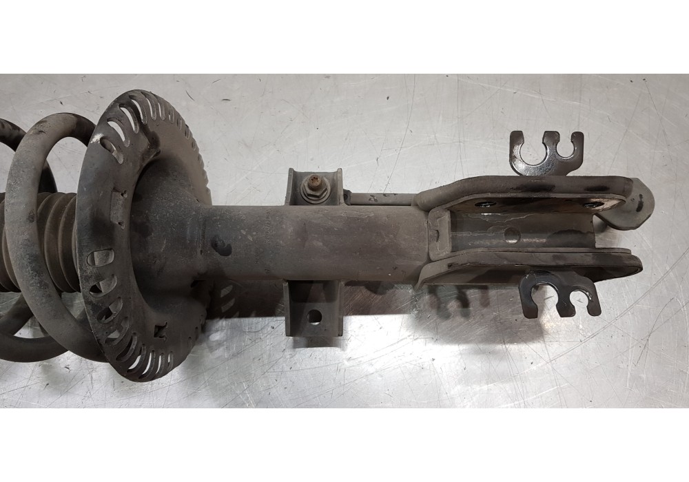 Recambio de amortiguador delantero izquierdo para volkswagen t5 bus (7e) caravelle comfortline lang 4motion referencia OEM IAM 7
