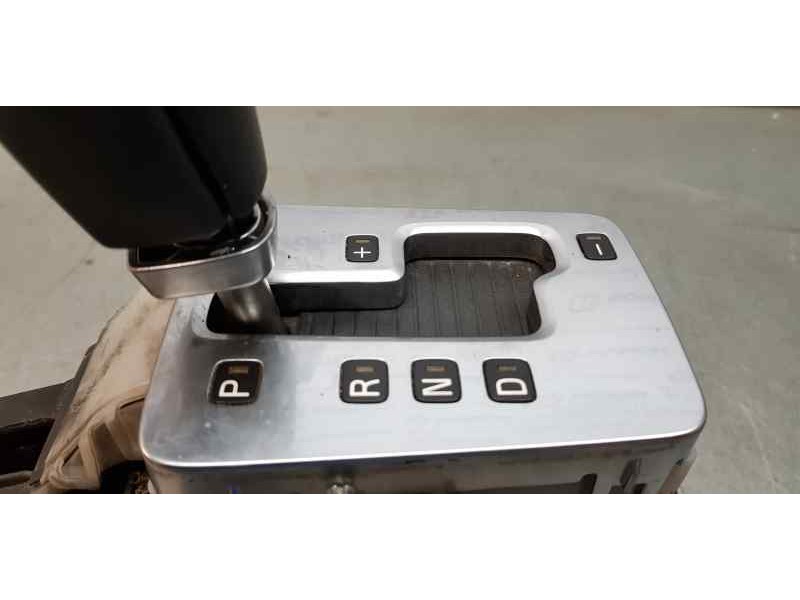 Recambio de palanca cambio para volvo xc70 d5 awd momentum (136kw) referencia OEM IAM 30759121  