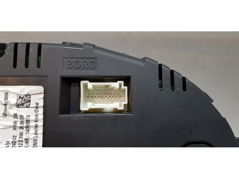 Recambio de cuadro instrumentos para volkswagen crafter caja cerrada caja cerrada 30 batalla corta referencia OEM IAM 2E0920846A