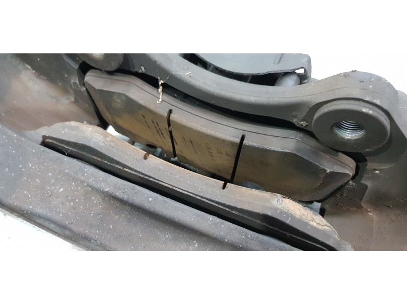 Recambio de pinza freno delantera derecha para land rover range rover vogue referencia OEM IAM LR039523  