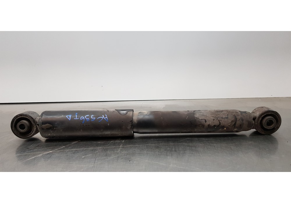 Recambio de amortiguador trasero derecho para volkswagen t5 bus (7e) caravelle comfortline lang 4motion referencia OEM IAM 7H051