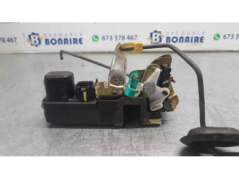 Recambio de cerradura puerta trasera izquierda para chrysler 300 c touring 3.5 referencia OEM IAM 4589043AD  