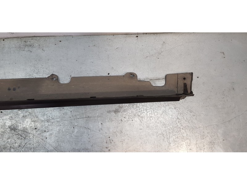 Recambio de faldon lateral para fiat 500 x (334) pop star referencia OEM IAM 735572237  