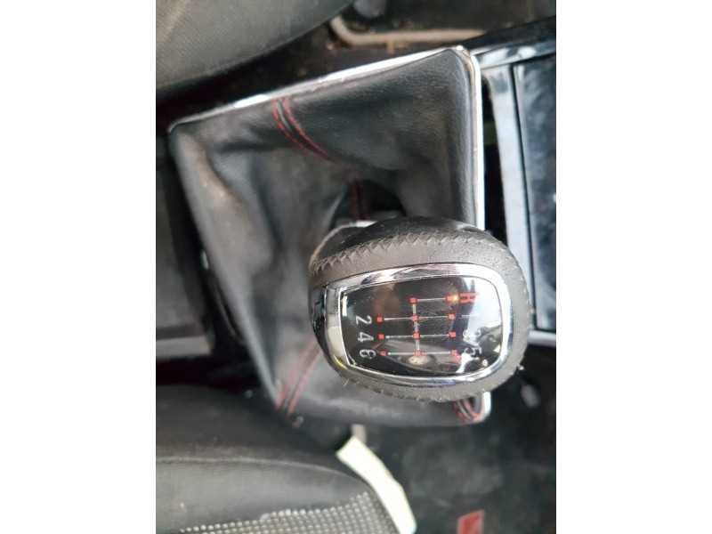 opel astra gtc del año 2006