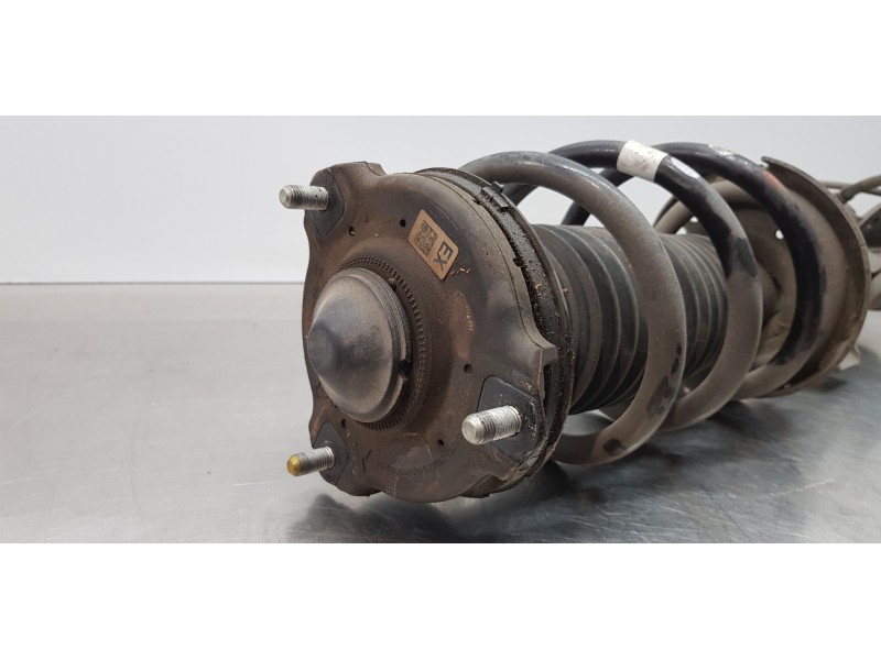 Recambio de amortiguador delantero izquierdo para hyundai tucson hybrid referencia OEM IAM 54650CZ000  