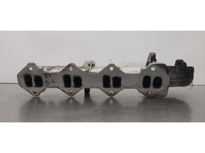 Recambio de colector admision para renault master kasten l3h2 hka 3,5t referencia OEM IAM 8201022367   Recambio de colector admision para renault master kasten l3h2 hka 3,5t referencia OEM IAM 8201022367