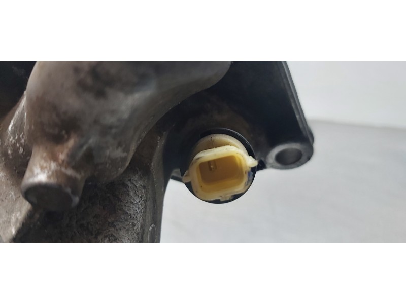 Recambio de soporte filtro aceite para renault master kasten l3h2 hka 3,5t referencia OEM IAM 8201005241  