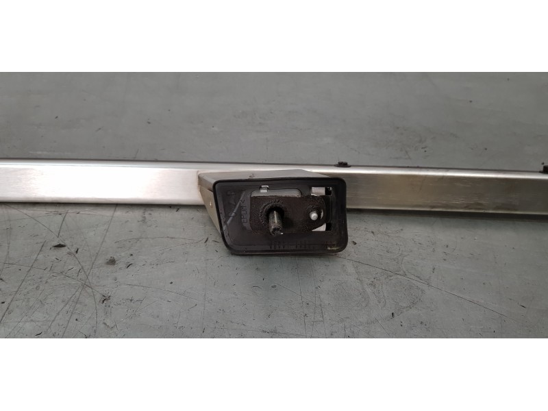 Recambio de portaequipajes para nissan murano (z51) básico referencia OEM IAM 738221AN0B  