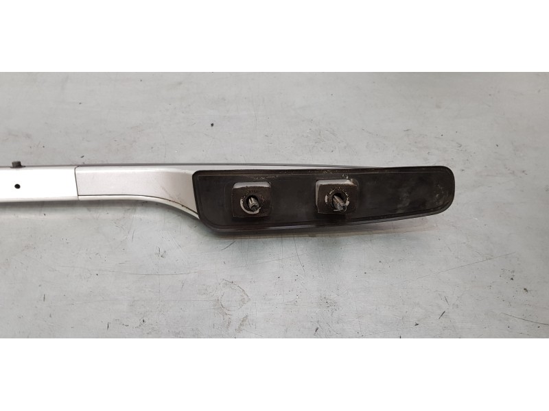 Recambio de portaequipajes para nissan murano (z51) básico referencia OEM IAM 738221AN0B  