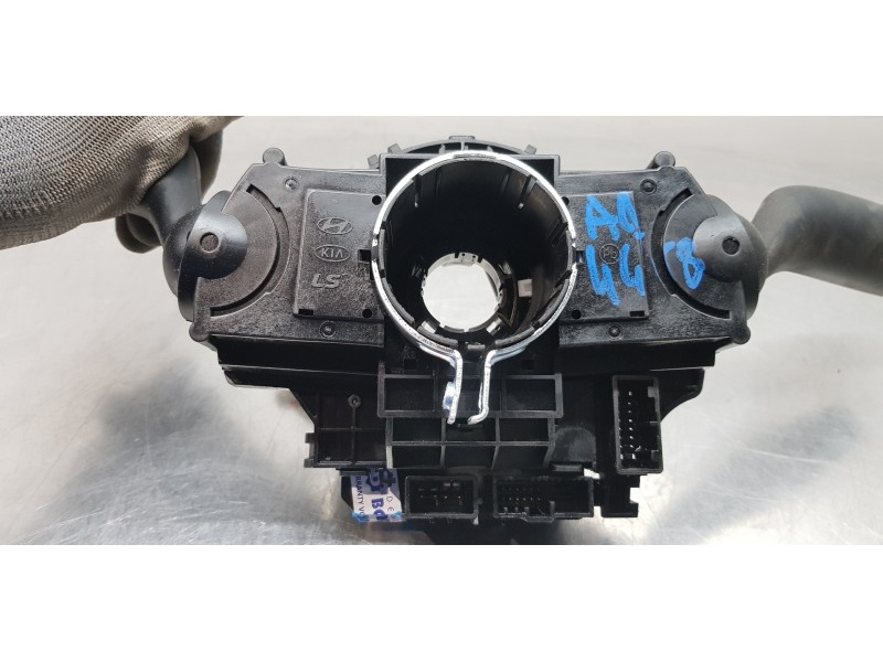 Recambio de anillo airbag para hyundai tucson hybrid referencia OEM IAM 93490AA110 934D5N7840 