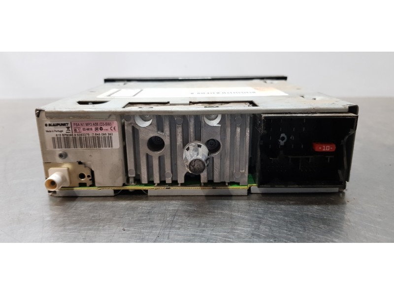 Recambio de sistema audio / radio cd para citroen c3 picasso sx referencia OEM IAM 9665918977  