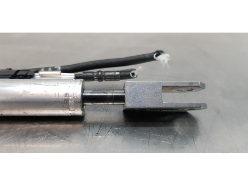 Recambio de no identificado para bmw serie 3 cabrio (e93) 325d referencia OEM IAM 54377183324   Recambio de no identificado para bmw serie 3 cabrio (e93) 325d referencia OEM IAM 54377183324