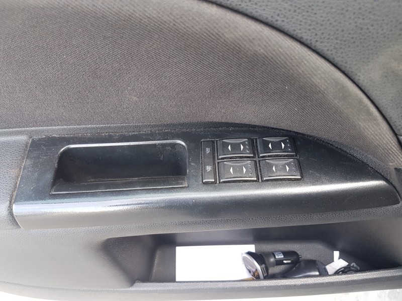 ford mondeo berlina (ge) del año 2001