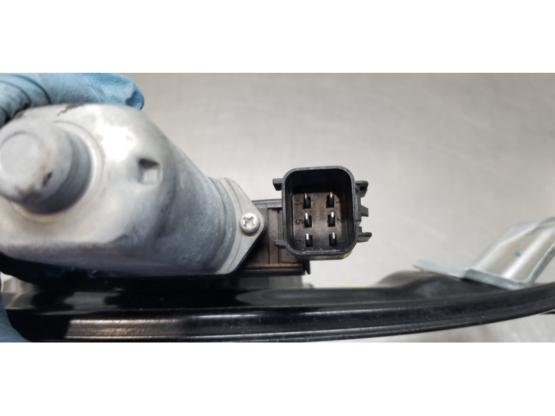 Recambio de elevalunas trasero izquierdo para land rover evoque prestige referencia OEM IAM LR165917 918956104 BJ3227001AJ