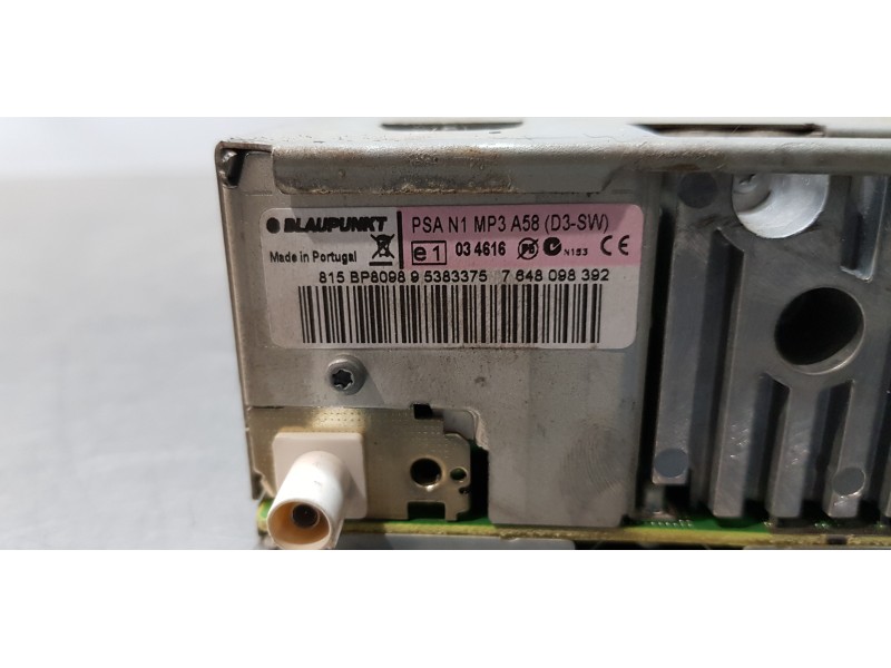 Recambio de sistema audio / radio cd para citroen c3 picasso sx referencia OEM IAM 9665918977  