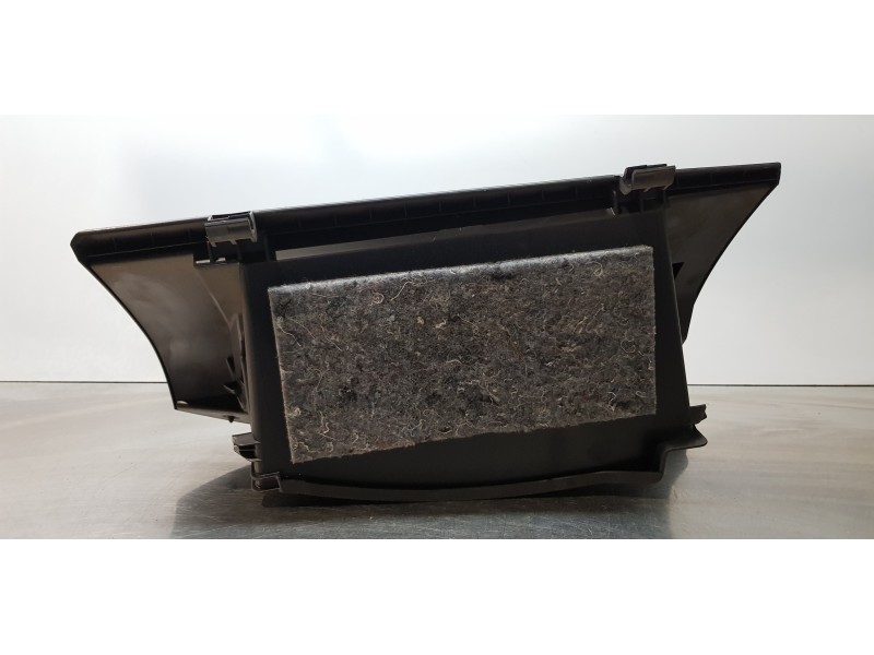 Recambio de guantera para mitsubishi outlander (cw0) 2.0 di-d invite referencia OEM IAM 8006A022   Recambio de guantera para mitsubishi outlander (cw0) 2.0 di-d invite referencia OEM IAM 8006A022