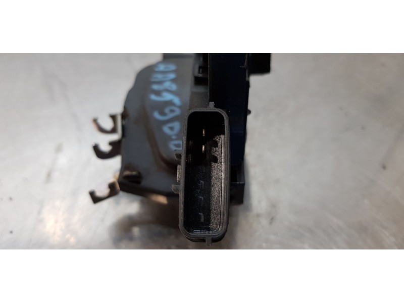 Recambio de cerradura puerta delantera derecha para nissan murano (z51) básico referencia OEM IAM 805001AN0B  