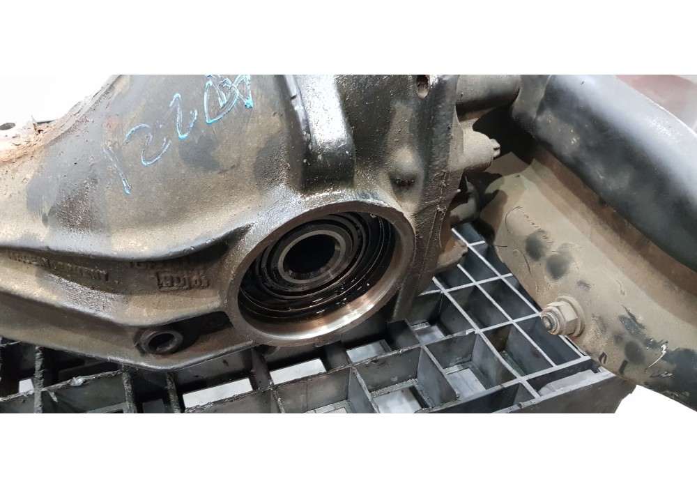 Recambio de diferencial trasero para mercedes clase s (w220) berlina 400 cdi (220.028) referencia OEM IAM A2203507914  