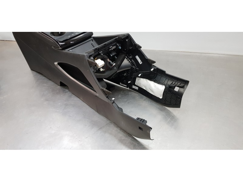 Recambio de apoyabrazos central para hyundai tucson hybrid referencia OEM IAM 84660N7100NNB 84610N7100NNB 