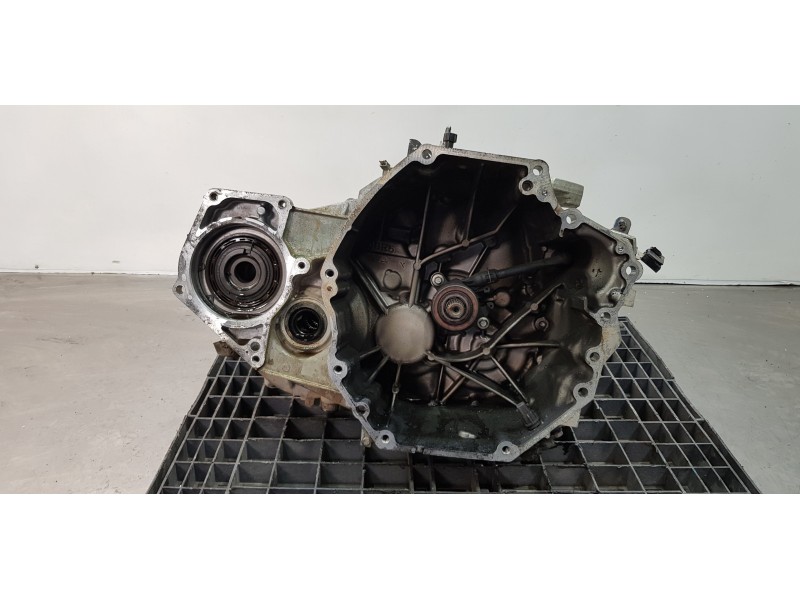 Recambio de caja cambios para nissan x-trail (t32) acenta 4x4 referencia OEM IAM 320106FN5E  