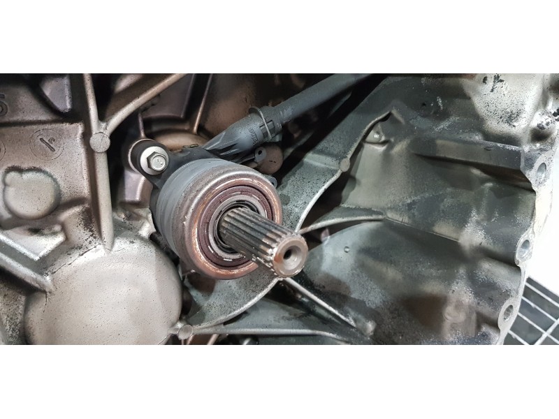 Recambio de caja cambios para nissan x-trail (t32) acenta 4x4 referencia OEM IAM 320106FN5E  