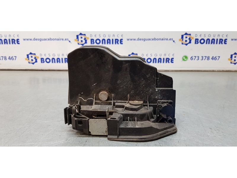 Recambio de cerradura puerta trasera izquierda para bmw serie 1 berlina (e81/e87) 116i referencia OEM IAM 7202147   Recambio de cerradura puerta trasera izquierda para bmw serie 1 berlina (e81/e87) 116i referencia OEM IAM 7202147