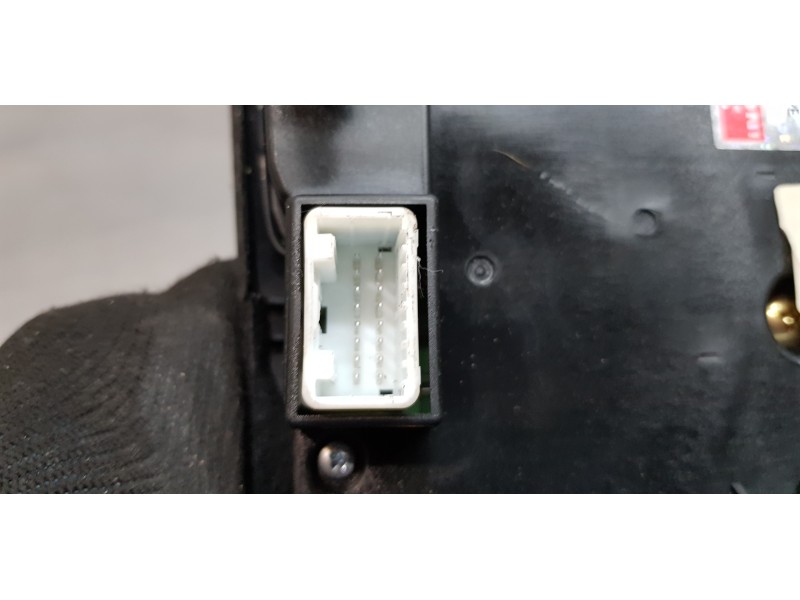 Recambio de sistema audio / radio cd para infiniti qx30 premium referencia OEM IAM 253915DA1A  