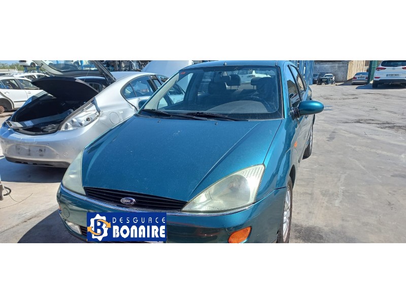 ford focus berlina (cak) del año 1998