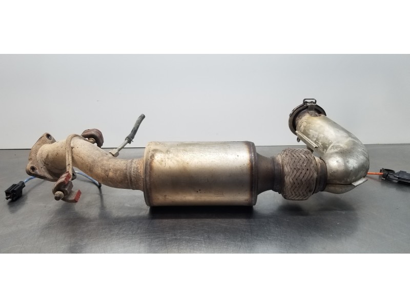 Recambio de catalizador para land rover evoque prestige referencia OEM IAM LR067416 EJ325G267CC 