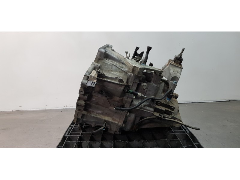 Recambio de caja cambios para nissan x-trail (t32) acenta 4x4 referencia OEM IAM 320106FN5E  