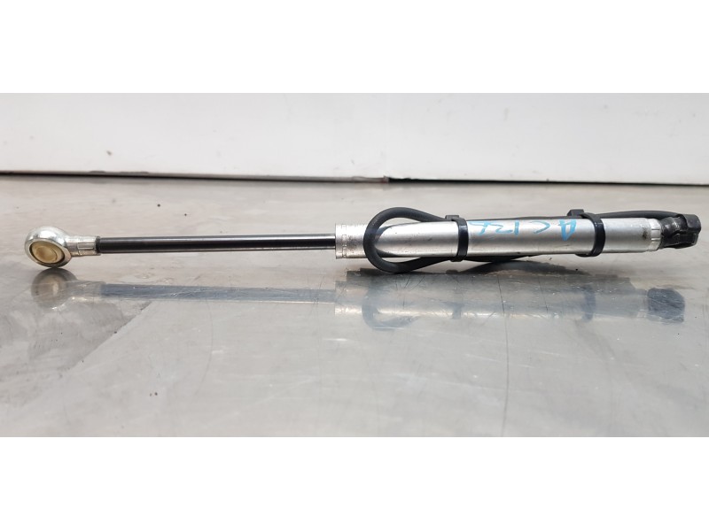 Recambio de no identificado para bmw serie 3 cabrio (e93) 325d referencia OEM IAM 54377128782   Recambio de no identificado para bmw serie 3 cabrio (e93) 325d referencia OEM IAM 54377128782