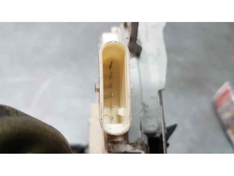 Recambio de cerradura puerta trasera derecha para seat altea xl (5p5) stylance / style referencia OEM IAM 5P0839012B   Recambio de cerradura puerta trasera derecha para seat altea xl (5p5) stylance / style referencia OEM IAM 5P0839012B