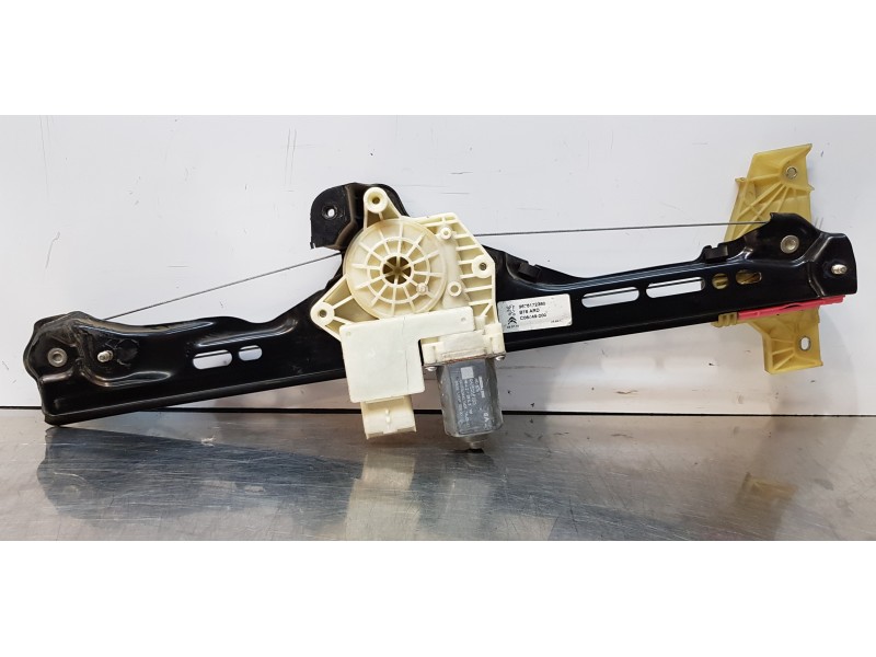 Recambio de elevalunas trasero derecho para citroen c4 picasso seduction referencia OEM IAM 9675288180  