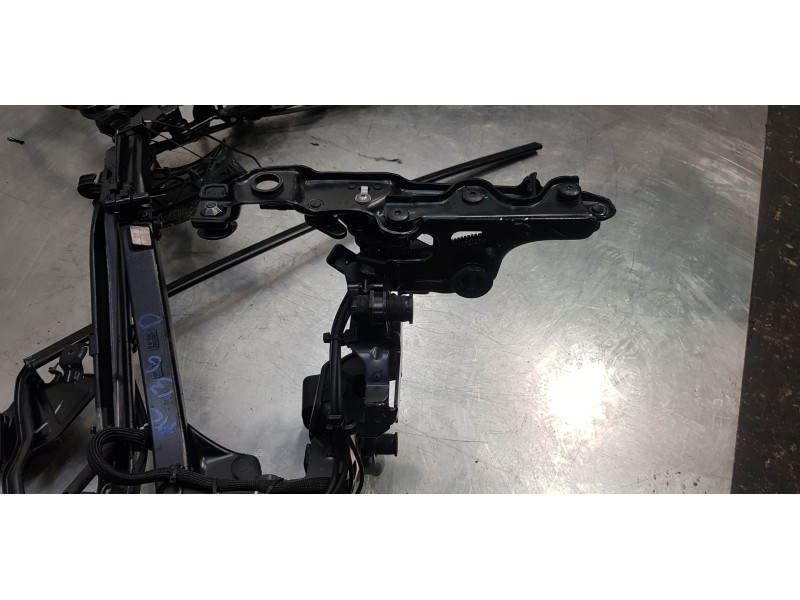 Recambio de moldura para bmw serie 3 cabrio (e93) 325d referencia OEM IAM 54375A33F71  