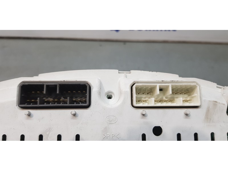 Recambio de cuadro instrumentos para hyundai tucson (jm) 2.0 crdi comfort referencia OEM IAM 940232E420   Recambio de cuadro instrumentos para hyundai tucson (jm) 2.0 crdi comfort referencia OEM IAM 940232E420