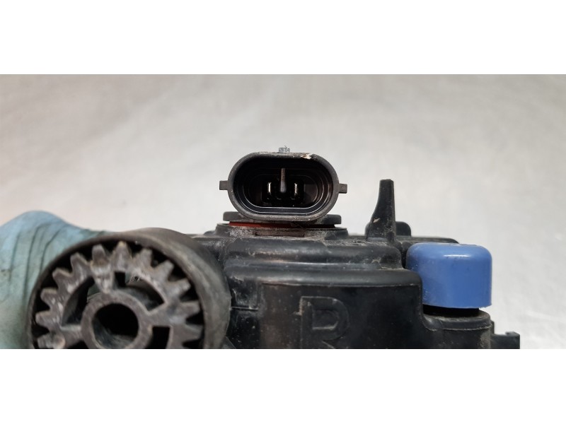 Recambio de faro antiniebla derecho para renault scenic iv grand zen referencia OEM IAM 261503971R  